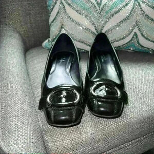 Cole Haan - Women's Black Patent Leather Buckle Size 8B